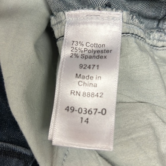 Ellos Skinny Jeans Ankle Zippers Faded Indigo 4 Pockets Has 2% Spandex Slimming - Picture 4 of 5